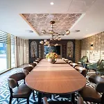 Ozo De President Amsterdam Schiphol Airport Szálloda 4*