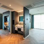 Ozo De President Amsterdam Schiphol Airport 4*