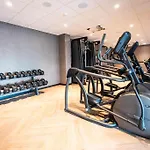 Ozo De President Amsterdam Schiphol Airport Hotel 4*