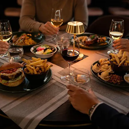 Hotel Ozo De President Amsterdam Schiphol Airport