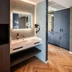 Ozo De President Amsterdam Schiphol Airport Hotel