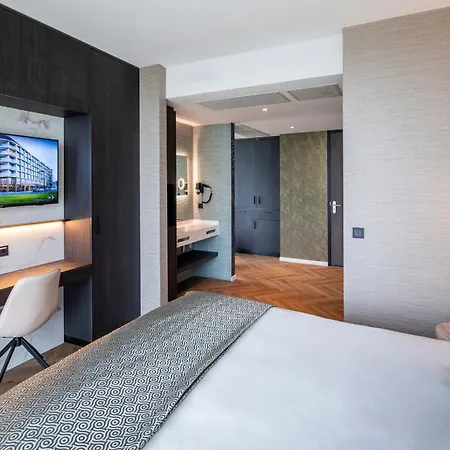 Ozo De President Amsterdam Schiphol Airport Otel 4*
